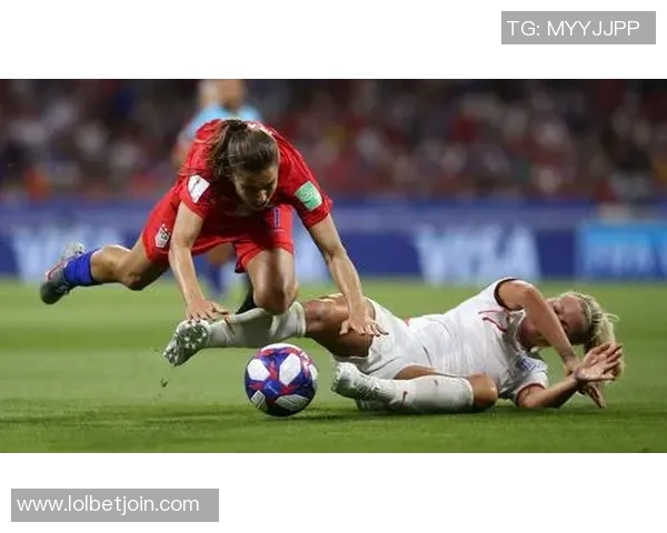 世界杯精彩对决里昂大胜莱比锡引发争议判罚全场沸腾